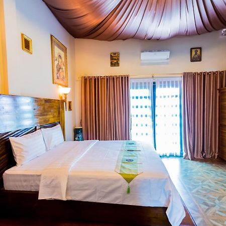 Domrai Boutique Hotel Sihanoukville Exterior foto