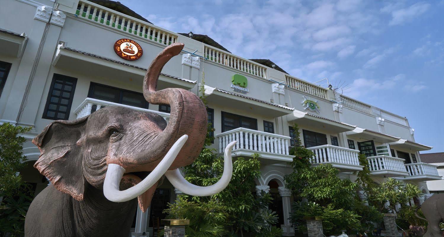 Domrai Boutique Hotel Sihanoukville Exterior foto
